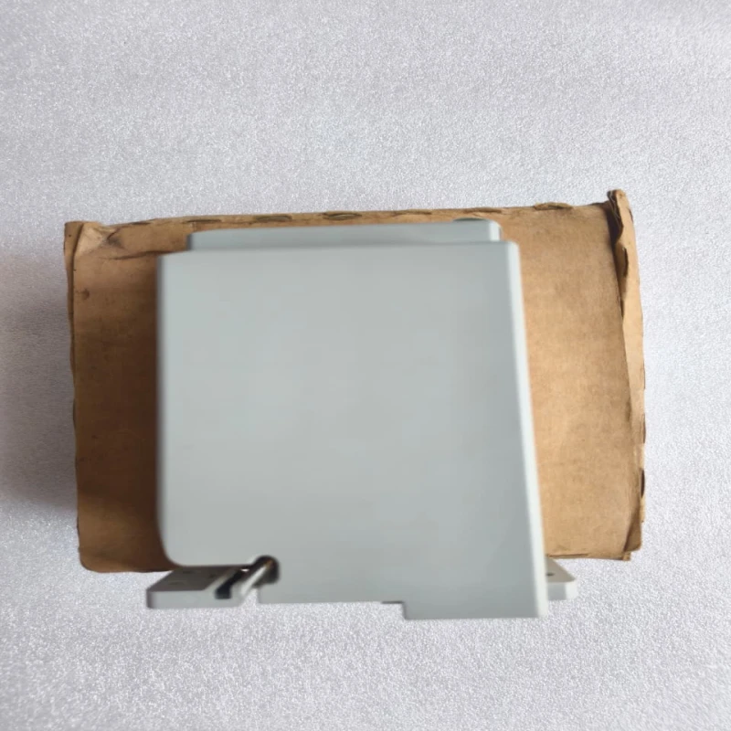 Allen-Bradley 193-EXP-PS-AC E300 Expansion Power Supply Module | Auxiliary Supply for E300 Overload Relay System thumbnail 4